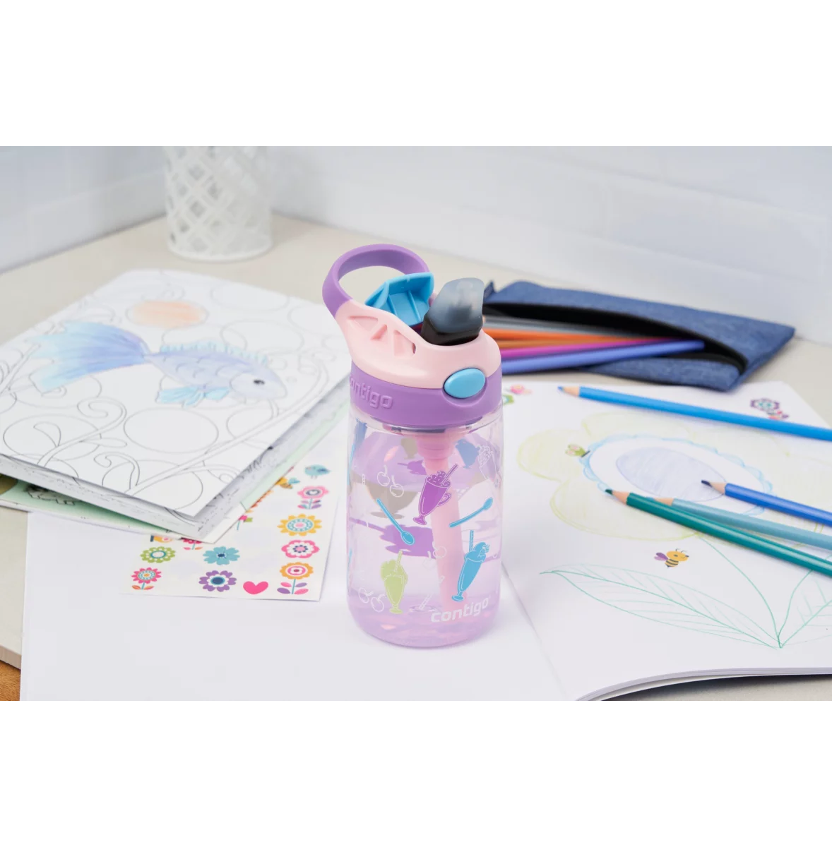 Contigo Easy Clean AUTOSPOUT™ Kids Water Bottle, 420 ml (Strawberry Shakes)